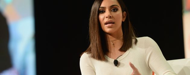 Kim Kardashian bei der "#BlogHer16 Experts Among Us"-Konferenz Kim Kardashian bei der "#BlogHer16 Experts Among Us"-Konferenz