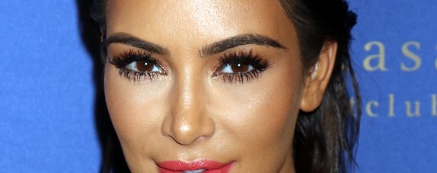 Kim Kardashian bei einer Club-Eröffnung Las Vegas im Juli 2016 Kim Kardashian bei einer Club-Eröffnung Las Vegas im Juli 2016