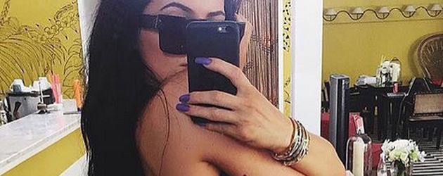 Kylie Jenner zeigt ihr Herz-Tattoo Kylie Jenner zeigt ihr Herz-Tattoo