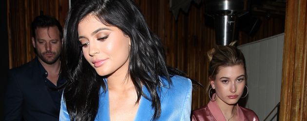 Kylie Jenner und Hailey Baldwin Kylie Jenner und Hailey Baldwin