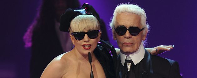 Lady GaGa und Karl Lagerfeld Lady GaGa und Karl Lagerfeld