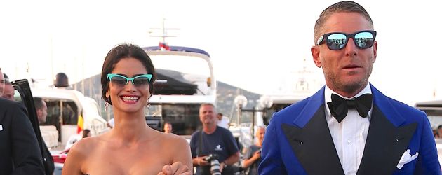 Shermine Shahrivar und Lapo Elkann im Juli 2016 Shermine Shahrivar und Lapo Elkann im Juli 2016