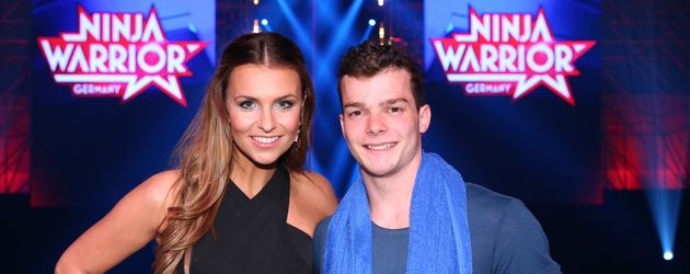 Laura Wontorra mit "Ninja Warrior Germany"-Gewinner Oli Laura Wontorra mit "Ninja Warrior Germany"-Gewinner Oli
