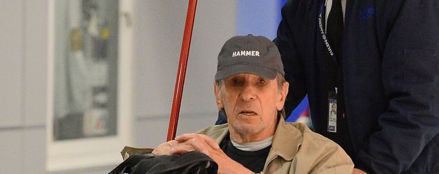 Leonard Nimoy Leonard Nimoy