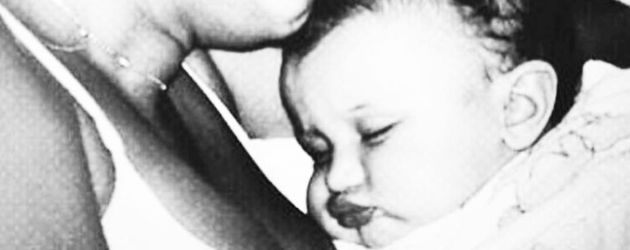 Mama Yolanda und Bella Hadid als Baby Mama Yolanda und Bella Hadid als Baby