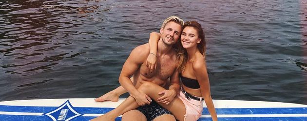 Marcus Butler und Stefanie Giesinger auf der Spree in Berlin Marcus Butler und Stefanie Giesinger auf der Spree in Berlin