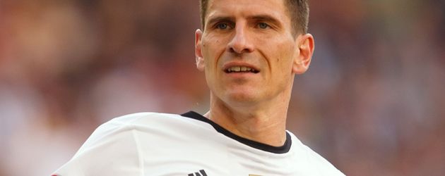 Mario Gomez beim Spiel gegen Slowakei bei der Fussball-EM in Lille Mario Gomez beim Spiel gegen Slowakei bei der Fussball-EM in Lille