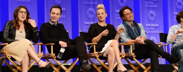 Mayim Bialik, Jim Parsons, Kaley Cuoco, und Johnny Galecki beim Paleyfest Mayim Bialik, Jim Parsons, Kaley Cuoco, und Johnny Galecki beim Paleyfest