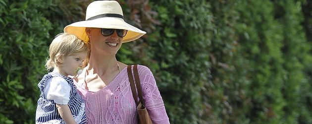 Michelle Hunziker mit ihren Kindern Sole und Celeste Michelle Hunziker mit ihren Kindern Sole und Celeste