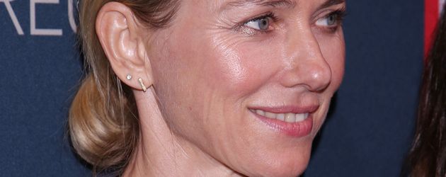 Naomi Watts im Oktober 2016 bei der Premiere von "Les Liaisons Dangereuses" in New York. Naomi Watts im Oktober 2016 bei der Premiere von "Les Liaisons Dangereuses" in New York.