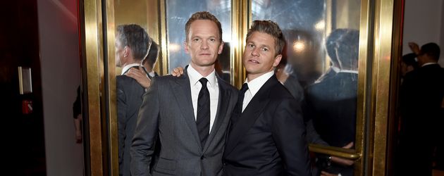 Neil Patrick Harris und sein Ehemann David Burtka auf der NYFW Neil Patrick Harris und sein Ehemann David Burtka auf der NYFW