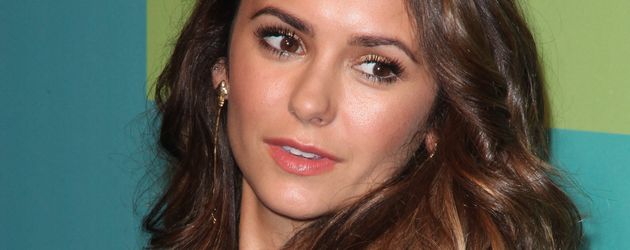 Nina Dobrev Nina Dobrev