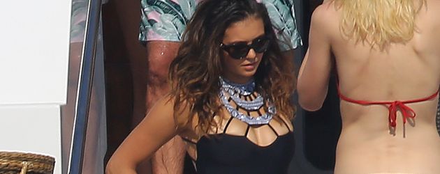 Nina Dobrev Nina Dobrev