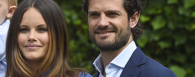 Prinzessin Sofia mit Prinz Alexander und Prinz Carl Philip beim Familien-Fotoshooting Prinzessin Sofia mit Prinz Alexander und Prinz Carl Philip beim Familien-Fotoshooting