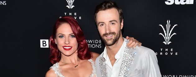 Profi-Tänzerin Sharna Burgess und James Hinchcliffe beim Finale von "Dancing with the Stars" Profi-Tänzerin Sharna Burgess und James Hinchcliffe beim Finale von "Dancing with the Stars"