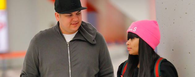 Rob Kardashian und Blac Chyna am JFK-Flughafen in New York Rob Kardashian und Blac Chyna am JFK-Flughafen in New York