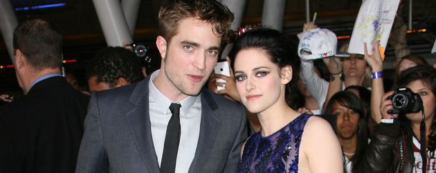 Robert Pattinson und Kristen Stewart bei "Breaking Dawn"-Premiere Robert Pattinson und Kristen Stewart bei "Breaking Dawn"-Premiere