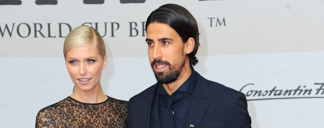 Lena Gercke und Sami Khedira bei einem öffentlichen Auftritt Lena Gercke und Sami Khedira bei einem öffentlichen Auftritt
