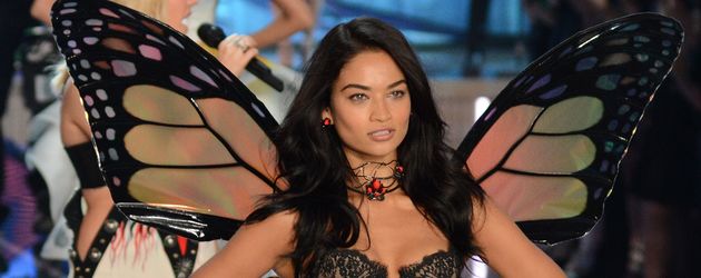 Sara Sampaio bei der VS-Fashion-Show 2015 Sara Sampaio bei der VS-Fashion-Show 2015