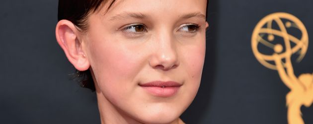 Millie Bobby Brown bei der Emmy-Verleihung 2016 in Los Angeles Millie Bobby Brown bei der Emmy-Verleihung 2016 in Los Angeles