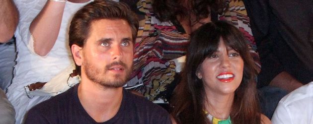 Scott Disick und Kourtney Kardashian bei einer Fashion-Show in Miami Scott Disick und Kourtney Kardashian bei einer Fashion-Show in Miami