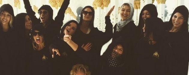 Selena Gomez und Kendall Jenner Selena Gomez und Kendall Jenner