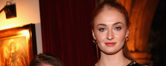 Sophie Turner und Maisie Williams Sophie Turner und Maisie Williams