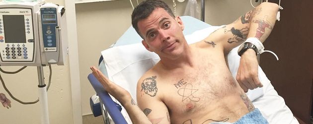 Steve-O im Krankenhausbett Steve-O im Krankenhausbett