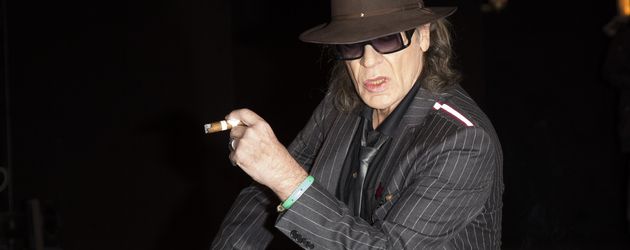 Udo Lindenberg auf der Bühne des "Stage Operettenhaus" in Hamburg Udo Lindenberg auf der Bühne des "Stage Operettenhaus" in Hamburg