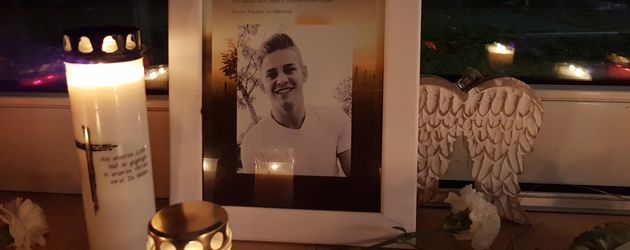 Nico, verstorbener Bruder von Saskia Atzerodt Nico, verstorbener Bruder von Saskia Atzerodt