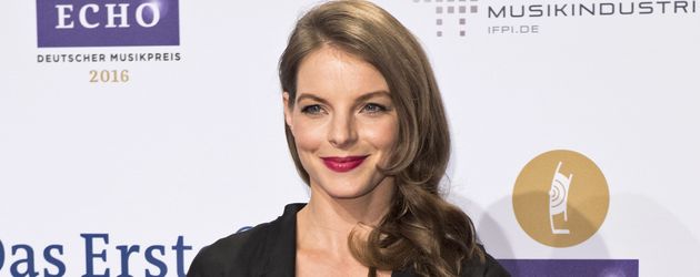 Yvonne Catterfeld bei der Echo-Verleihung 2016 Yvonne Catterfeld bei der Echo-Verleihung 2016